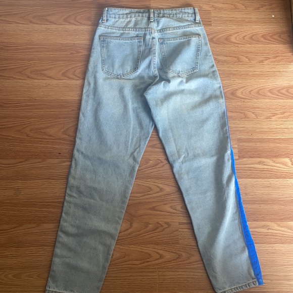 Adika Denim mom jeans with blue velvet seam in size S - Picture 3 of 4